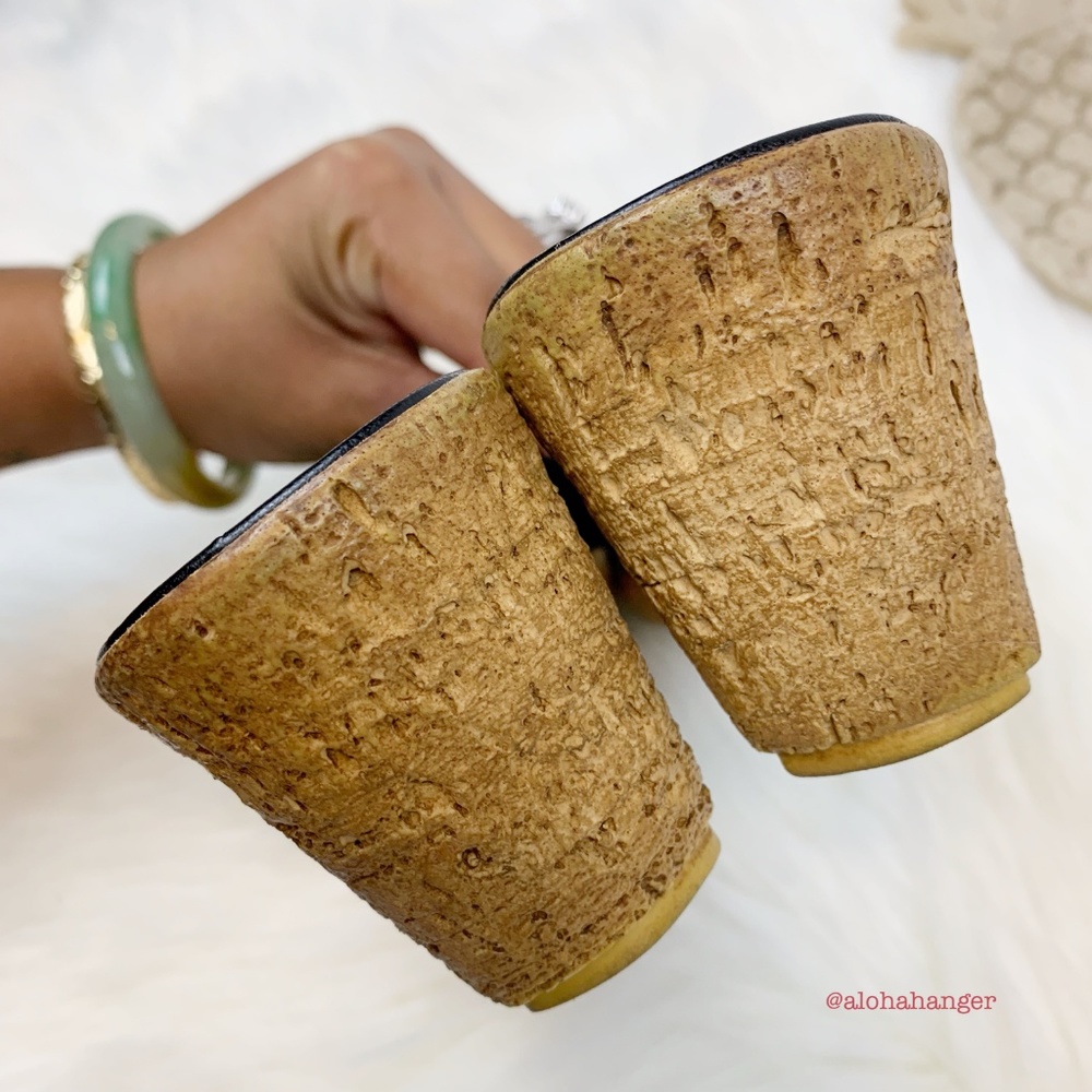 Italian Shoemakers Black Faux Cork Wedges! EUC! - Picture 5 of 7